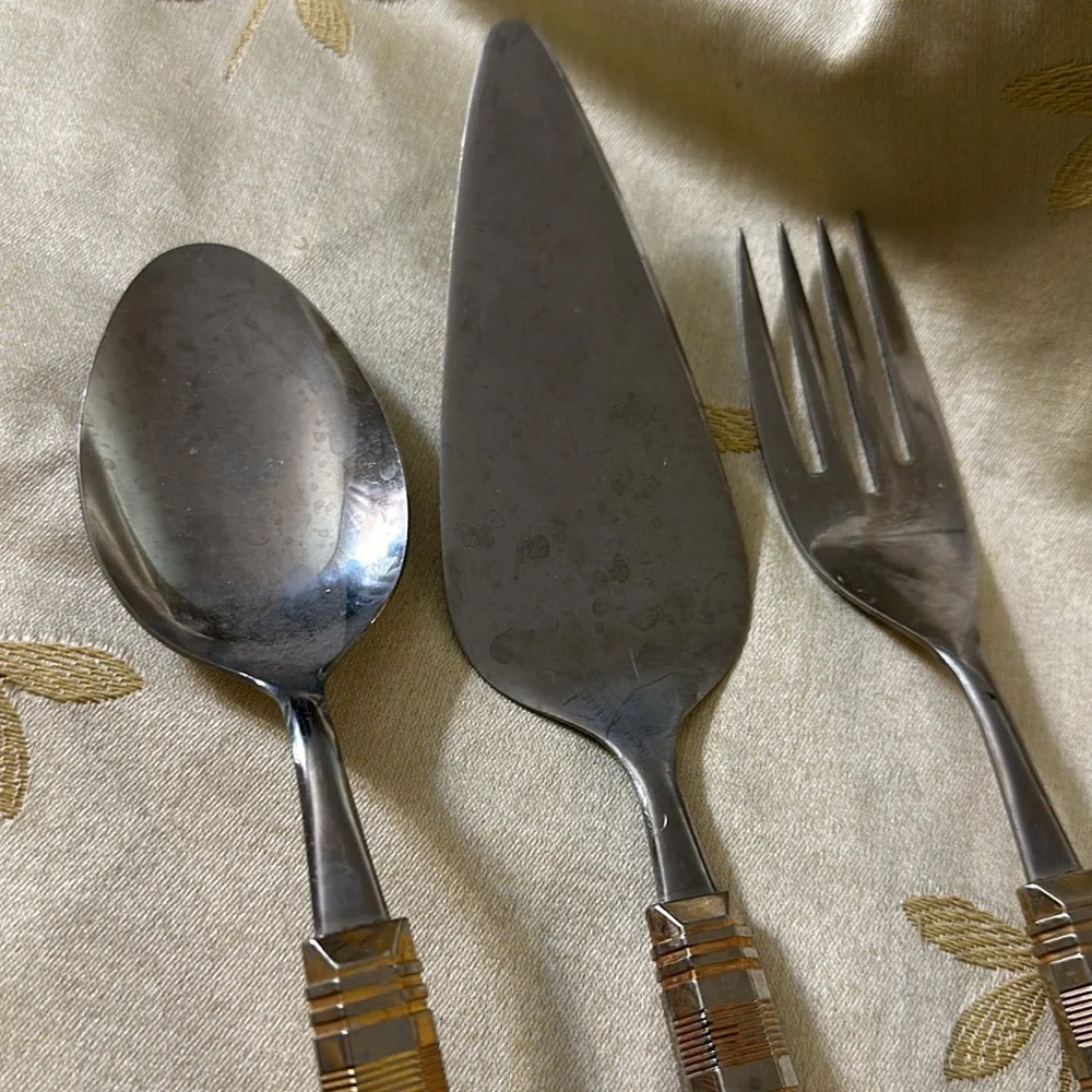 Vintage Japan Stainless Lucite 3 Piece Serving Utensil Set. Fork / Spoon / Cake.
